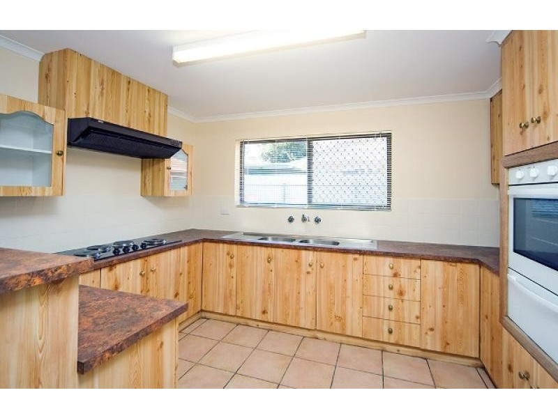 67 Sunnymeade Drive, Aberfoyle Park SA 5159