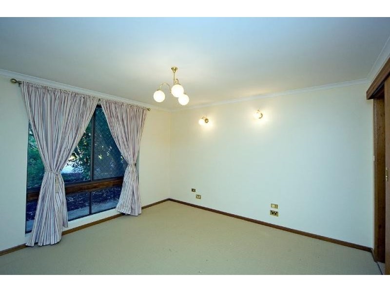 67 Sunnymeade Drive, Aberfoyle Park SA 5159