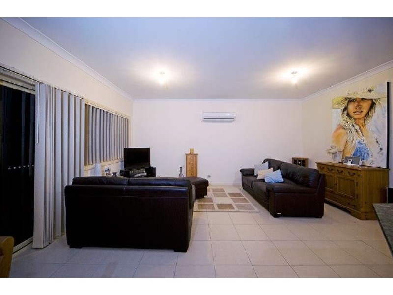 55 Booth Street, Happy Valley SA 5159