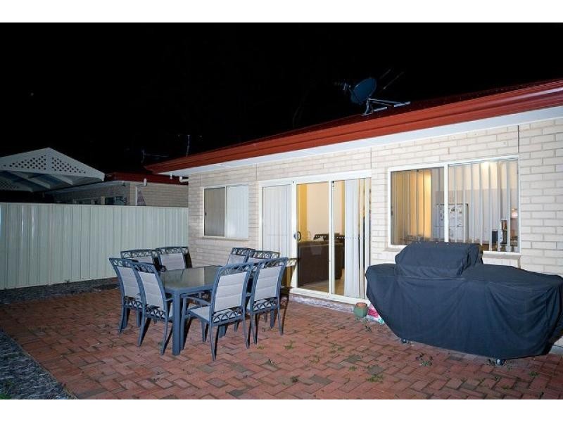 55 Booth Street, Happy Valley SA 5159