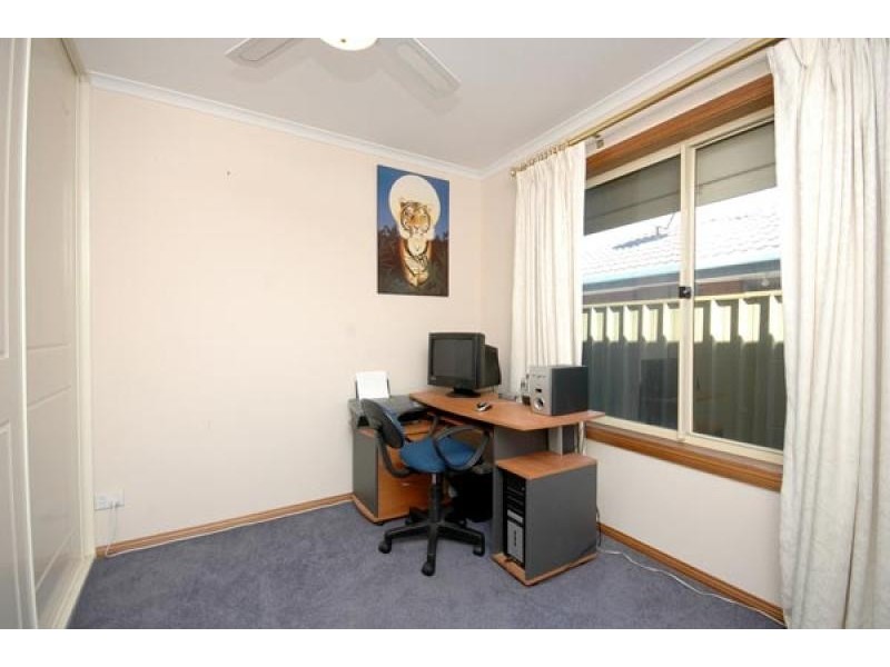 15 McCormack Crescent, Woodcroft SA 5162