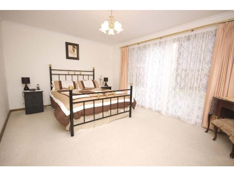 1 Lawson Road, Happy Valley SA 5159