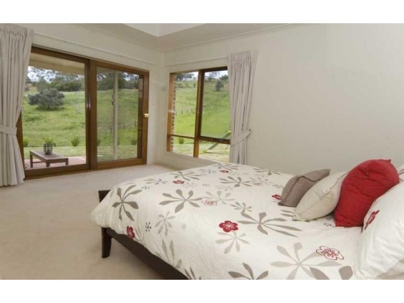 18 Scenic Court, Chandlers Hill SA 5159