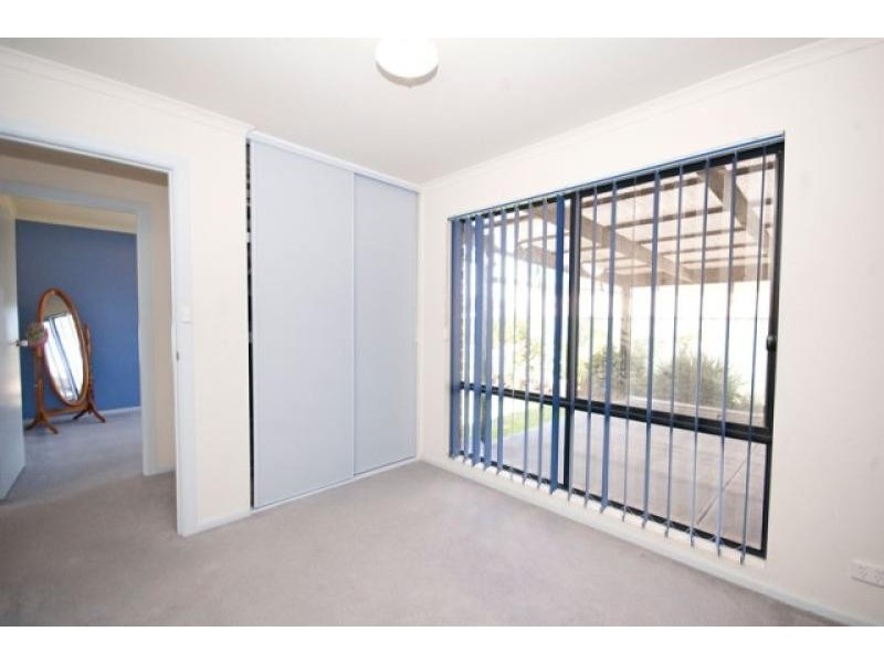 10 Taylors Road West, Aberfoyle Park SA 5159