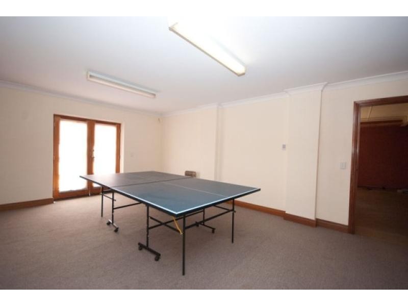 38 Dunalbyn Drive, Aberfoyle Park SA 5159