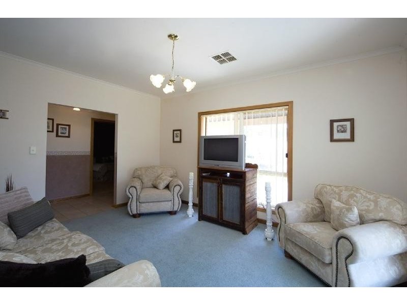 11 Corella Avenue, Chandlers Hill SA 5159