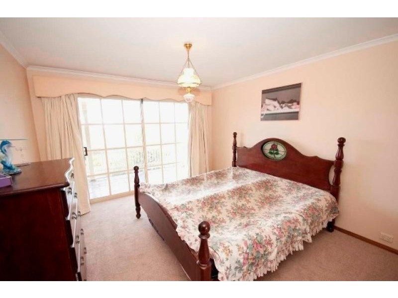 5 Wells Court, Happy Valley SA 5159