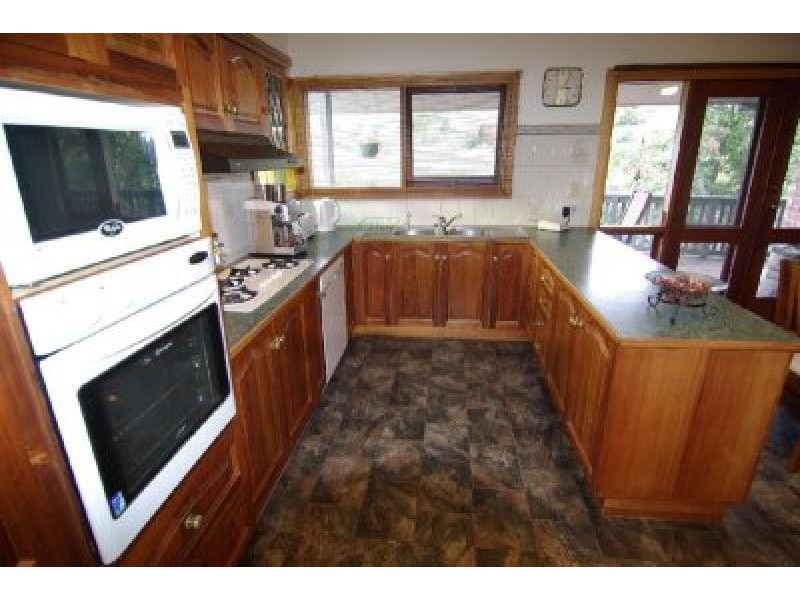 39 Hillsdale Avenue, Coromandel Valley SA 5051