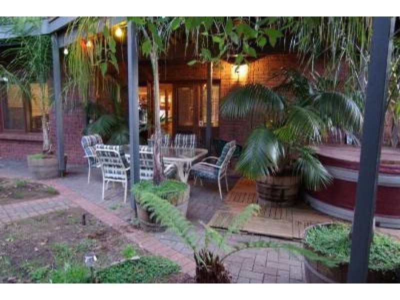 39 Hillsdale Avenue, Coromandel Valley SA 5051