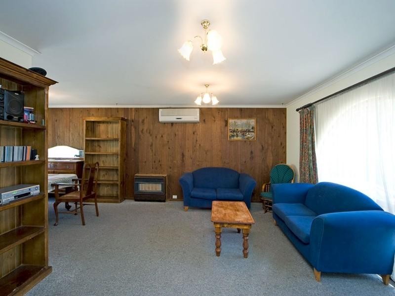 18 Narina Way, Aberfoyle Park SA 5159