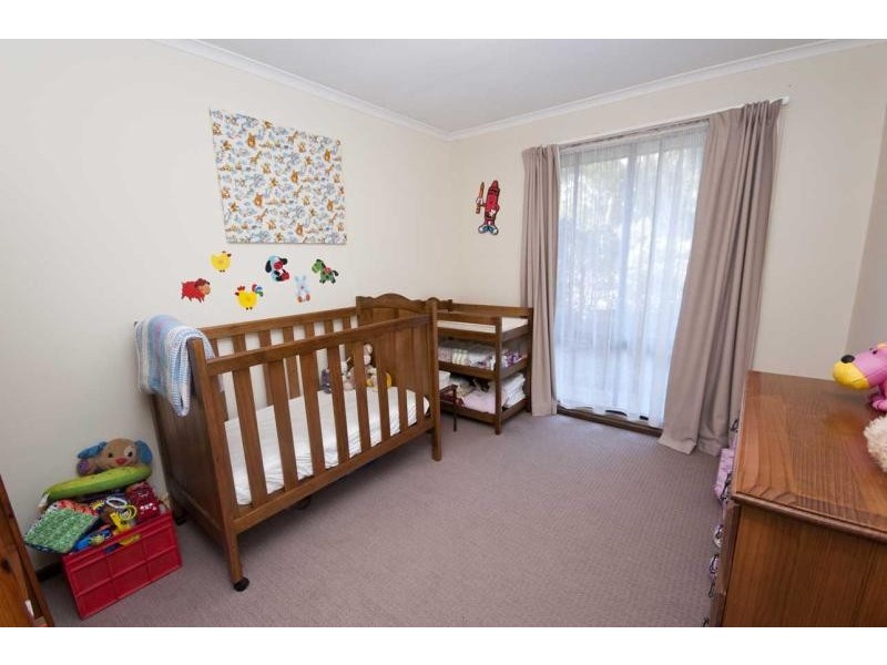 34 Sunnymeade Drive, Aberfoyle Park SA 5159