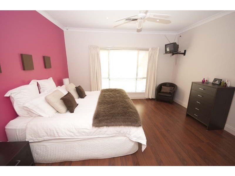 13 Coast View Court, Chandlers Hill SA 5159