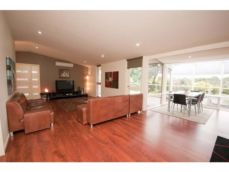 5 Holmes Court, Flagstaff Hill SA 5159