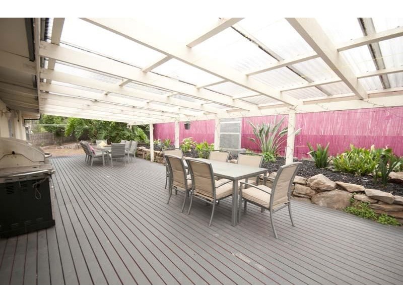 5 Holmes Court, Flagstaff Hill SA 5159