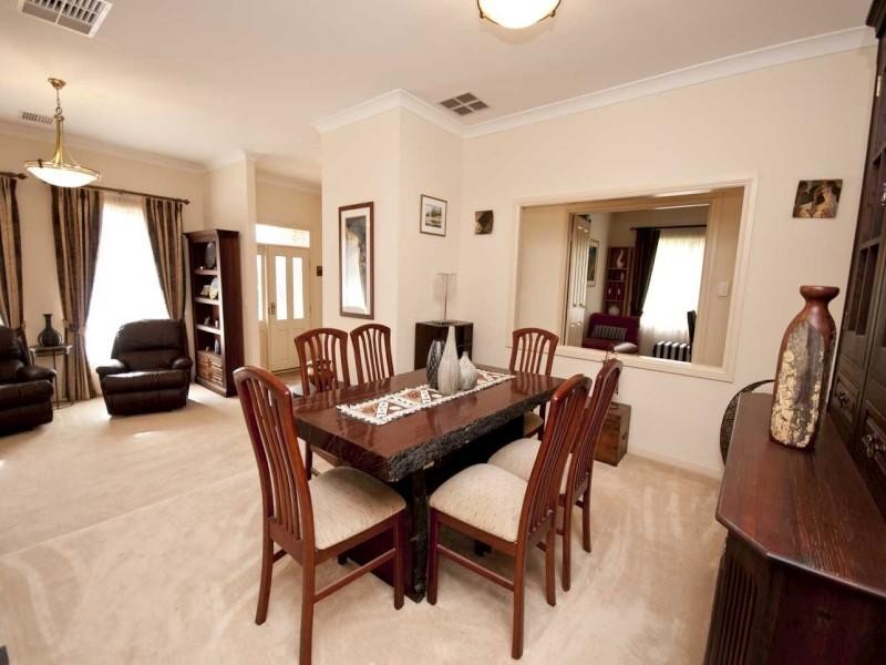 18 Sandalwood Crescent, Flagstaff Hill SA 5159