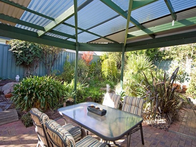 5 Tandana Court, Happy Valley SA 5159