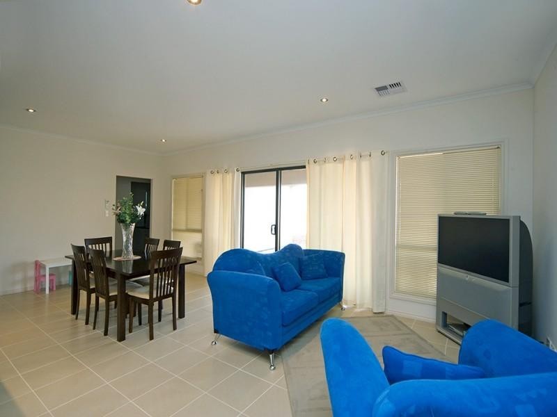 4 Offshore Avenue, Aldinga Beach SA 5173