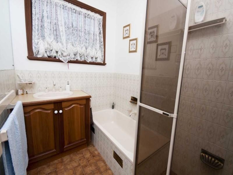 19 St Ninians Road, Clarendon SA 5157