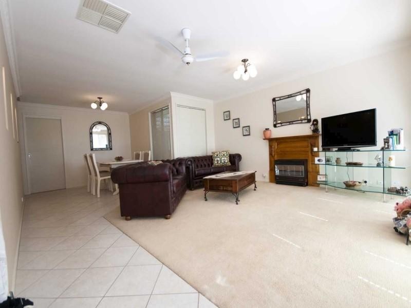 13 Newport Crescent, Aberfoyle Park SA 5159