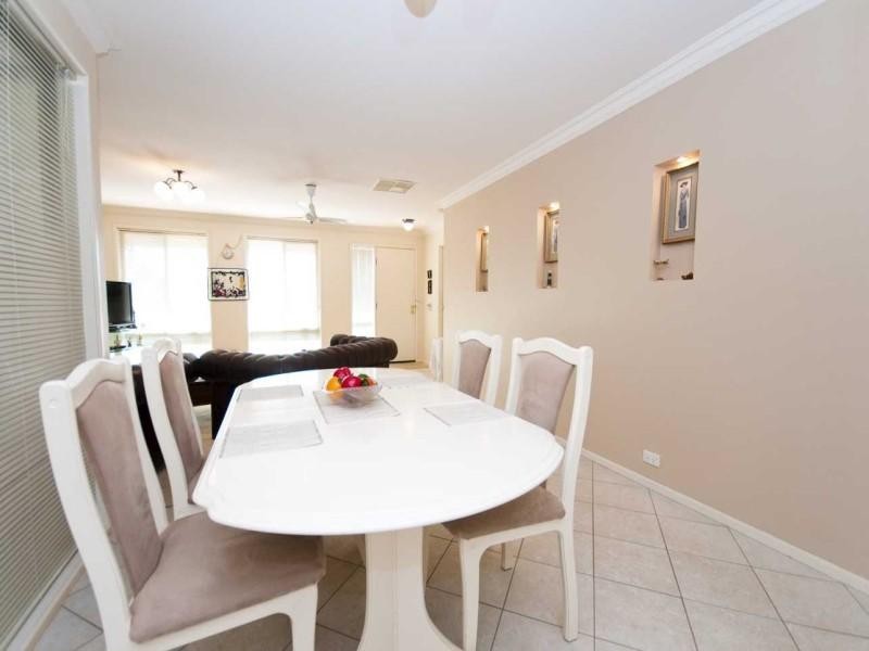 13 Newport Crescent, Aberfoyle Park SA 5159