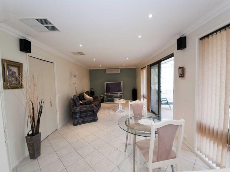 13 Newport Crescent, Aberfoyle Park SA 5159