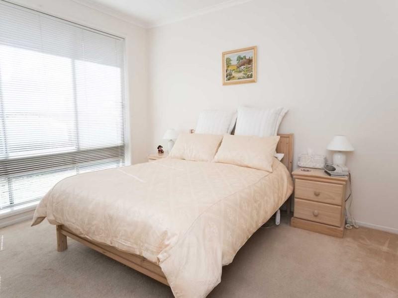 13 Newport Crescent, Aberfoyle Park SA 5159