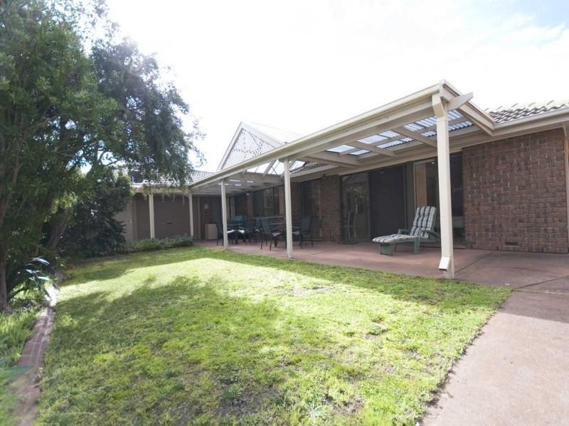 13 Newport Crescent, Aberfoyle Park SA 5159