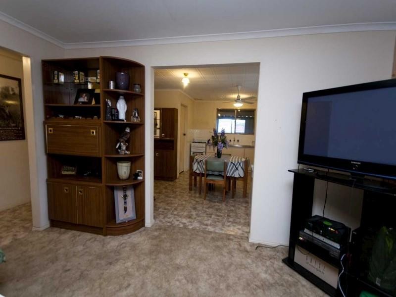 11 Reid Avenue, Aberfoyle Park SA 5159