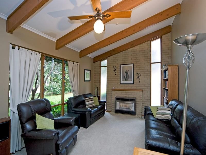 12 Marienberg Rise, Aberfoyle Park SA 5159