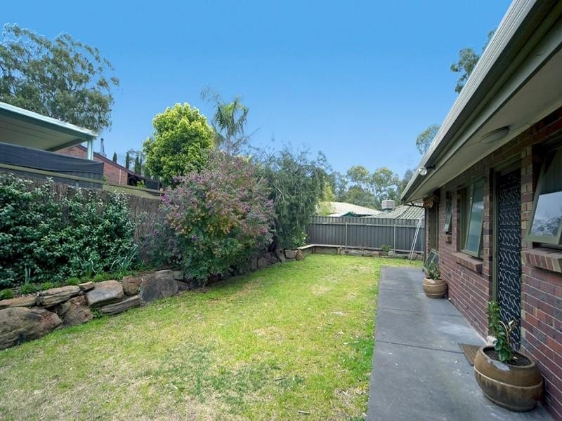 12 Marienberg Rise, Aberfoyle Park SA 5159