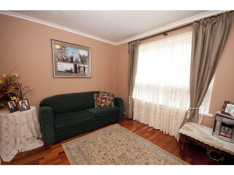5 Madeira Drive, Morphett Vale SA 5162