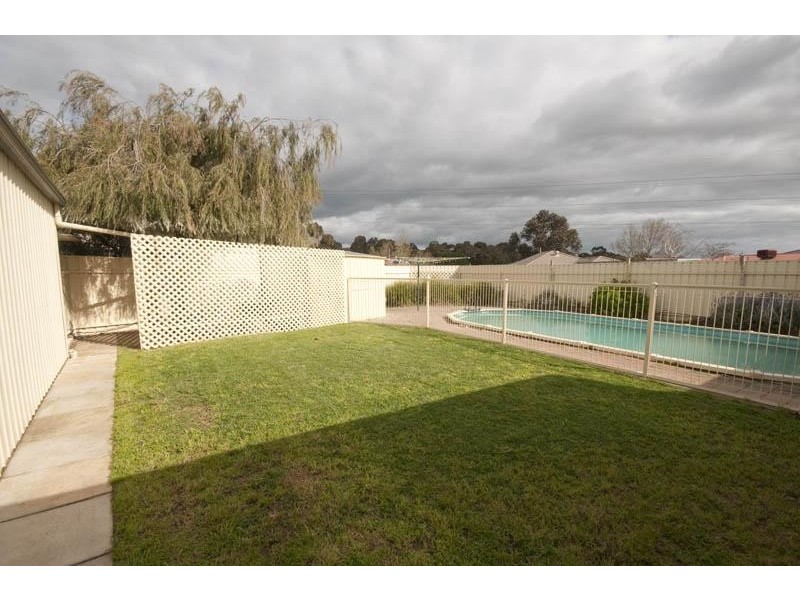 46 Torresan Crescent, Flagstaff Hill SA 5159