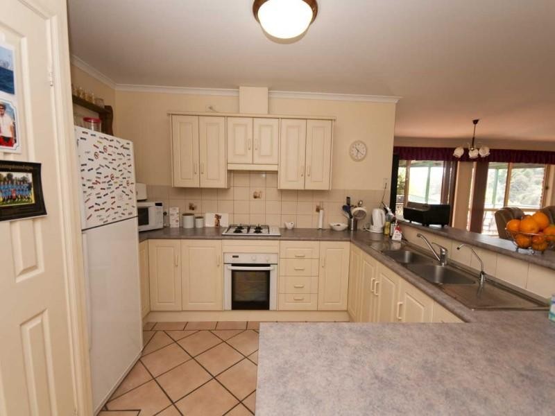 7 Gleneagles Road, Aberfoyle Park SA 5159