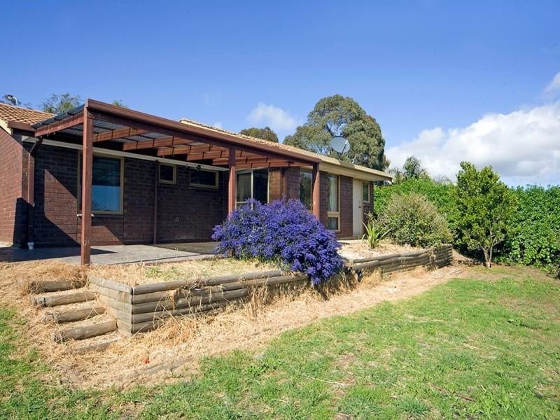 7 Serenade Cres, Aberfoyle Park SA 5159