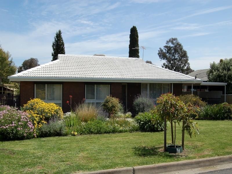 7 Wentworth Drive, Ingle Farm SA 5098