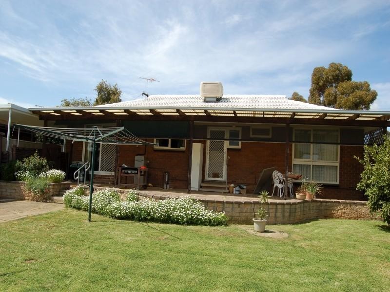 7 Wentworth Drive, Ingle Farm SA 5098