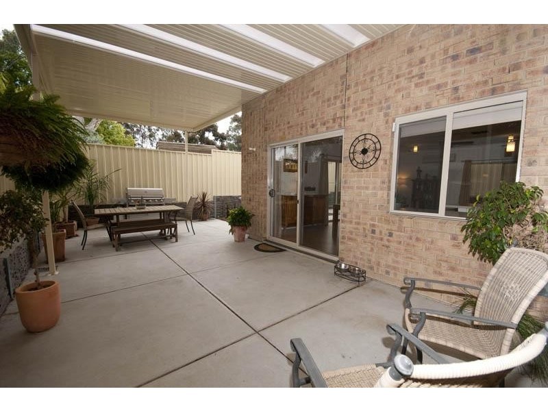 4 Beagle Street, Flagstaff Hill SA 5159