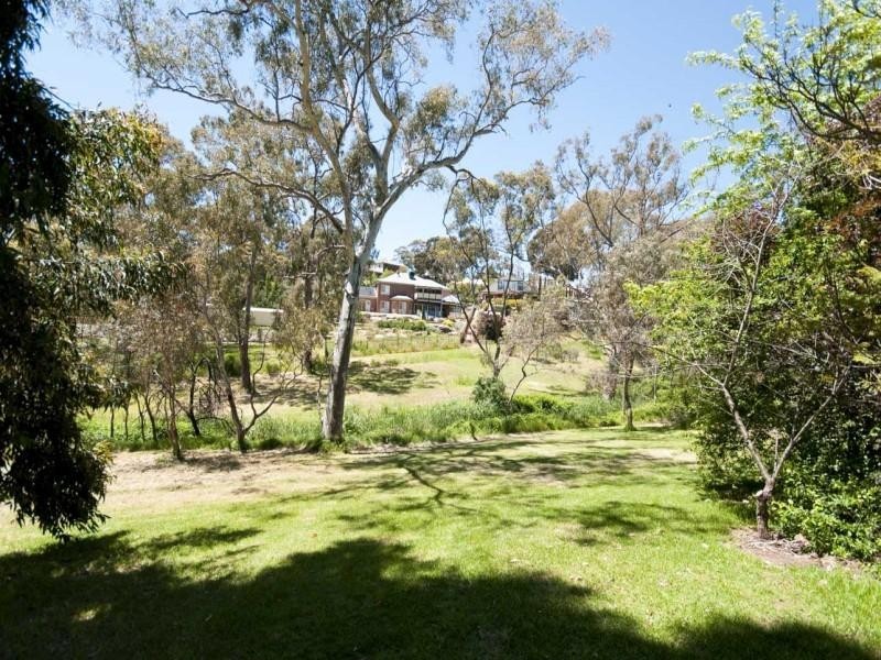 2 Kestral Walk, Flagstaff Hill SA 5159