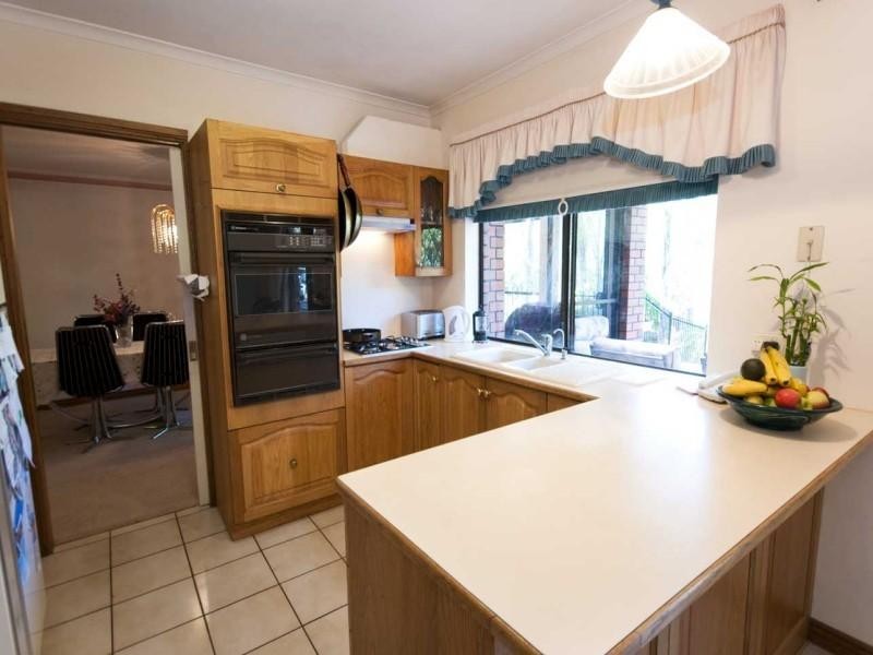 2 Kestral Walk, Flagstaff Hill SA 5159