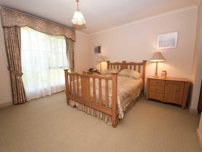 2 Kestral Walk, Flagstaff Hill SA 5159