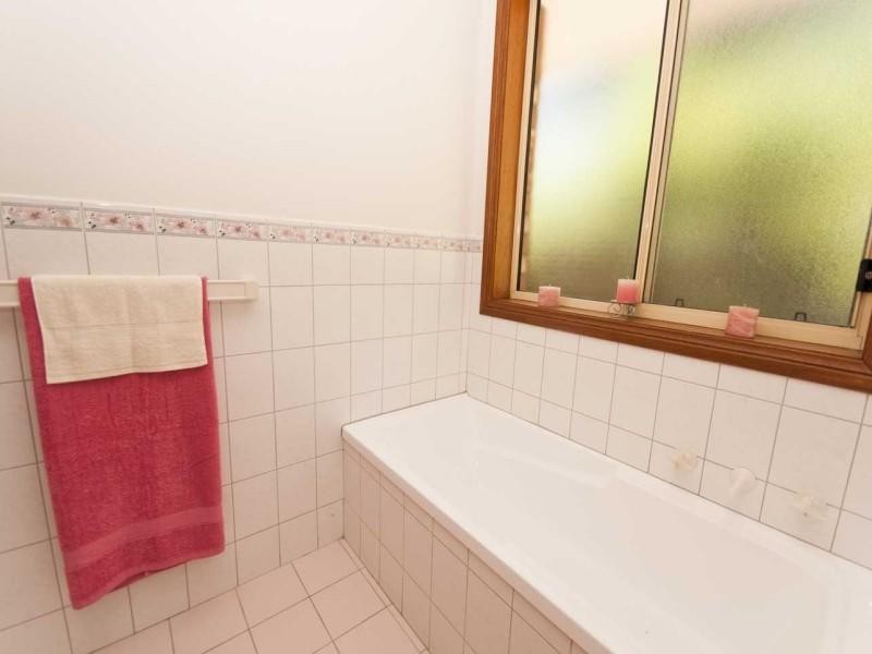 23 Monterey Pine Drive, Aberfoyle Park SA 5159