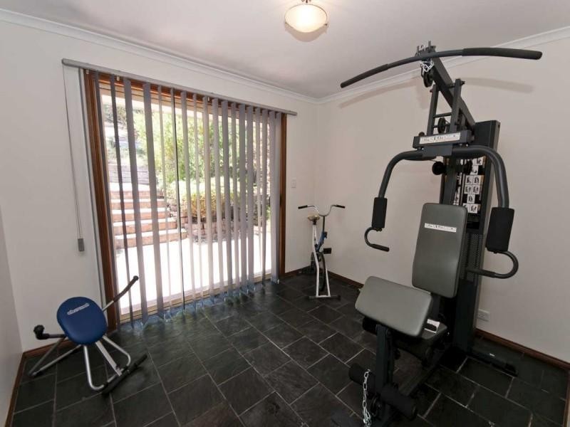 23 Monterey Pine Drive, Aberfoyle Park SA 5159