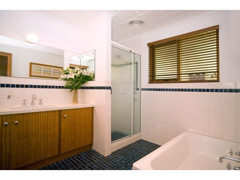 7 Rangeview Rise, Aberfoyle Park SA 5159