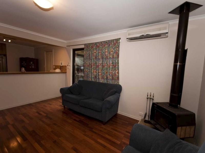 19 Torresan Crescent, Flagstaff Hill SA 5159