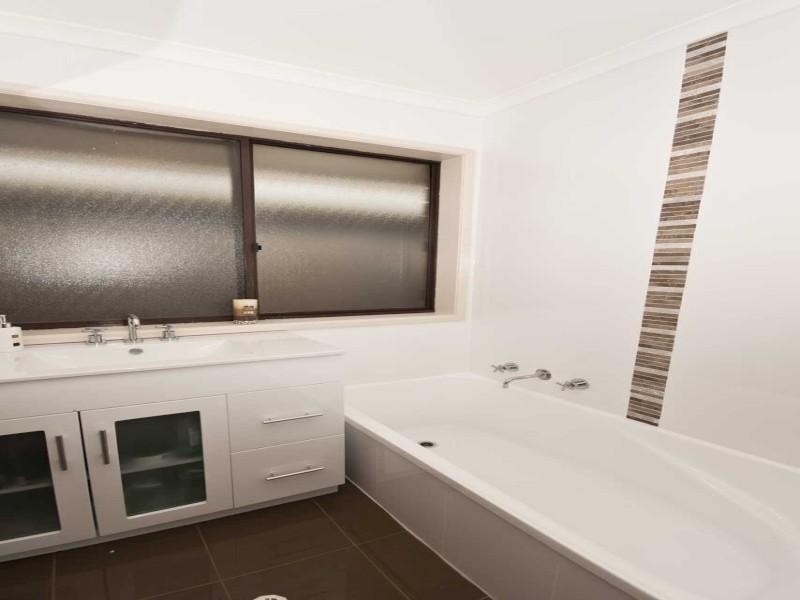 19 Torresan Crescent, Flagstaff Hill SA 5159