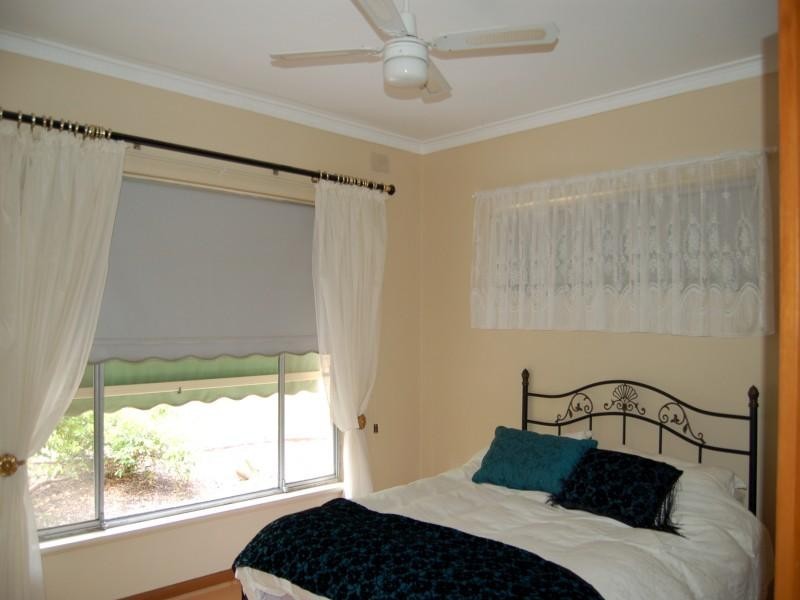 38 Fairlie Drive, Flagstaff Hill SA 5159