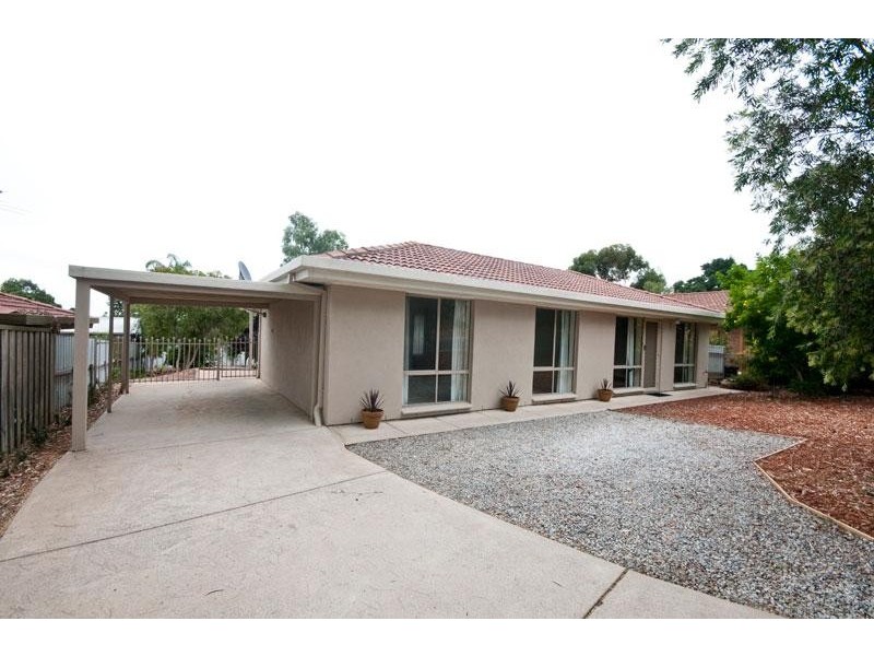 186 Hub Drive, Aberfoyle Park SA 5159