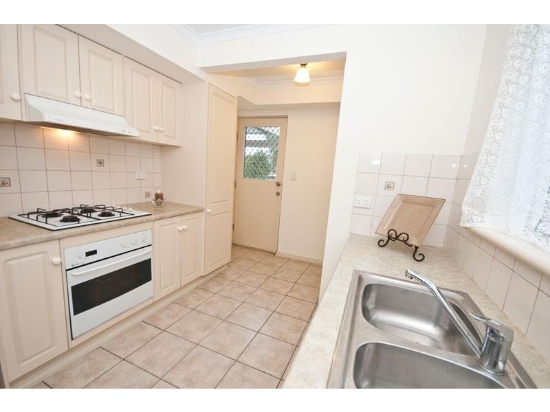 186 Hub Drive, Aberfoyle Park SA 5159