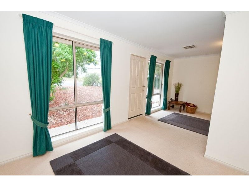 186 Hub Drive, Aberfoyle Park SA 5159