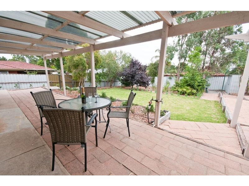 186 Hub Drive, Aberfoyle Park SA 5159